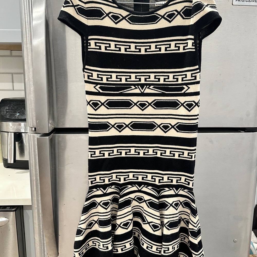 Alice + Olivia Black and Cream Geometric Mini Dress